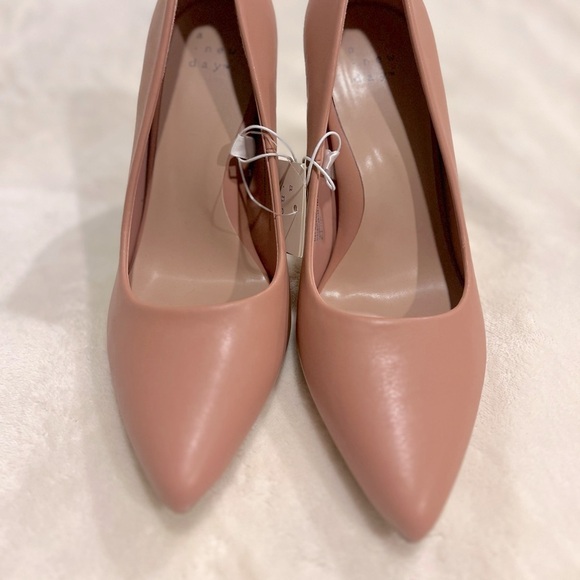 A New Day Blush Sue Pointed Toe Pumps High Heel - Picture 2 of 5